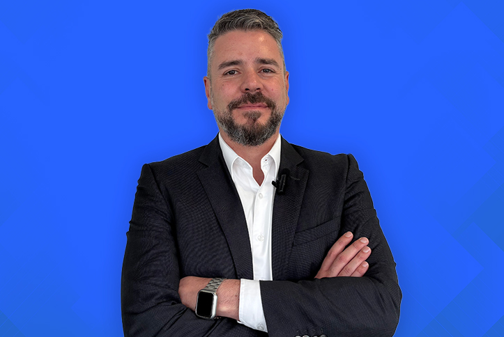 Óscar Martos, CEO de Sabentis, hablando sobre innovación tecnológica en PRL