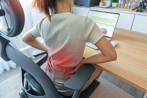 Análisis ergonómico con inteligencia artificial: evaluación de posturas en Sabentis