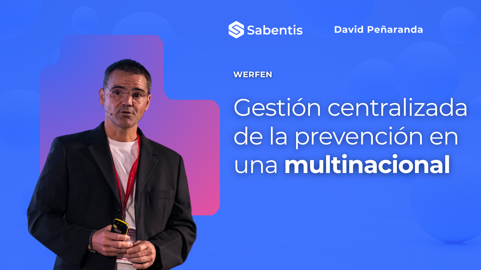 Equipo de una multinacional en una sesión de formación en prevención de riesgos laborales